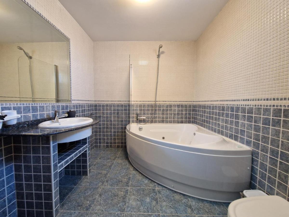 Apartamento Amplio y céntrico piso en O Grove Exterior foto